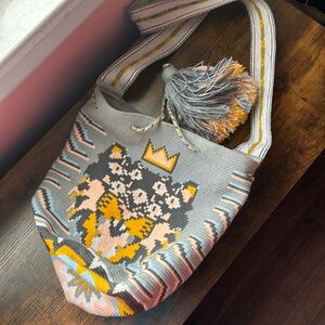 Min and Mon EXTREMELY RARE crossbody knit bag purse tote  drawstring tiger gray